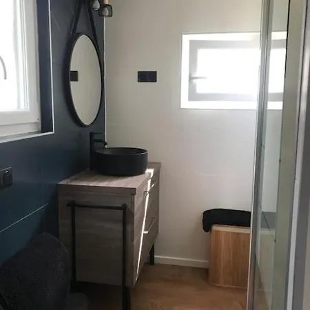 Refaite à Neuf à 200 Mètres De La Plage Casa de Férias